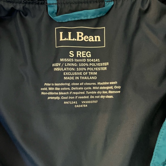 L.L. Bean Insulated Pullover - Picture 5 of 5
